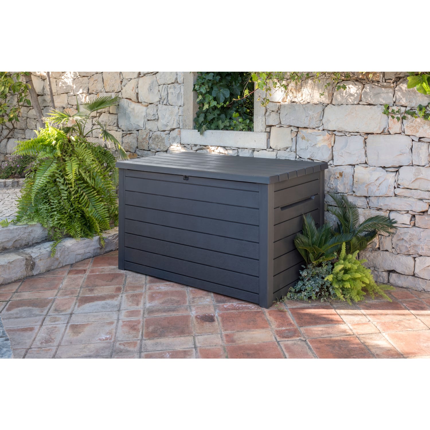 Keter Ontario 870L Storage Box